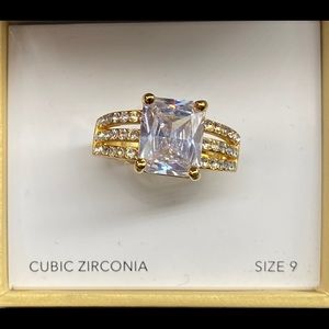 NWT-Charter Club Fashion Ring w/CZ